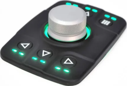 Powertrack Encodeur RGB à 6 touches + joystick + connecteur Deutsch